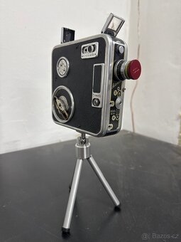 Meopta Admira 8 - vintage filmová kamera 8mm + stativ - 2