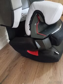 Cybex 15-36kg polohovatelna - 2