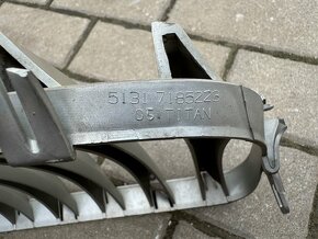 BMW X3 E83 ledviny - 2