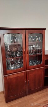 skříňky masiv - 2