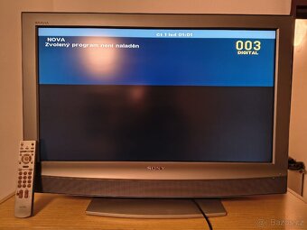 3x starší LCD televize a DVB-T2 Tuner - 2