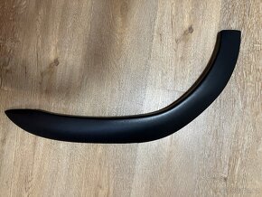 Plastovy lem blatniku Felicia - 2