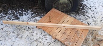 Hranoly 2m x 7,5cm x 4cm - 2