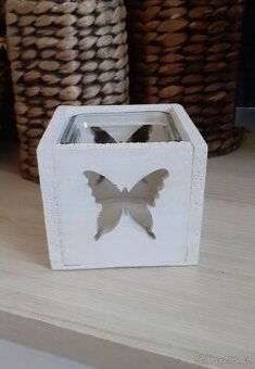 Dřevěný svícen Butterfly - 2