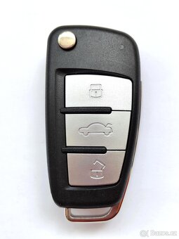 Klíč Audi A2 / A4 / S4 / 8Z0837231D. - 2