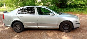 Škoda Octavia 2 1.6 DSG - 2