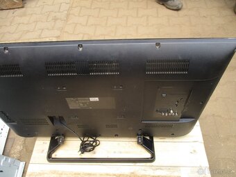 Panasonic LED TV - 2