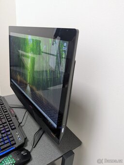 Lenovo Ideapad 700-24 ISH - 2