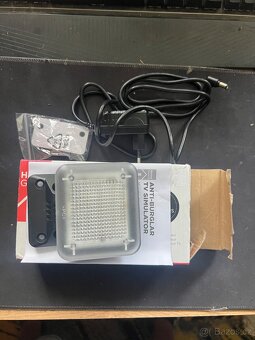 Tv simulator - 2