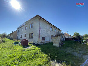 Prodej rodinného domu, 997 m², Mydlovary, Zliv - 2