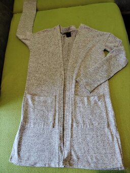 3 sukýnky a 1 kardigan vel.140/146, vše za 125,-Kč - 2