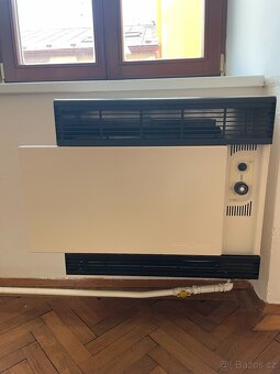 Prodám vafky KARMA BETA 4 Mechanic, 3,9 kW, odtah přes zeď - 2