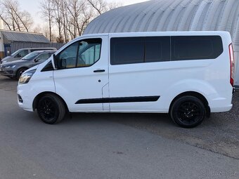 Ford tranzit custom 8míst r.v 2019 96kw klimatizace - 2