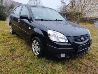 Kia Rio - 2