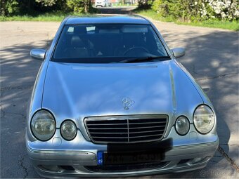 Mercedes Benz W210 E320 CDI - 2