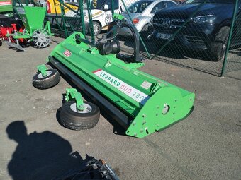 Mulčovač RG 200 a další talex - 2