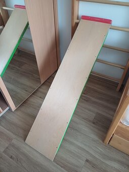 skluzavka k žebřinám - 2
