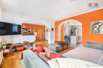 Prodej rodinného domu, 262 m², Velemín - 2