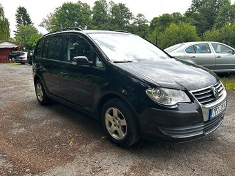 Volkswagen Touran 1,6 MPi 75kw, nové rozvody, 2008, 7 míst - 2