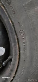 Prodám 4x plechové kolo 15" se zimními gumami Riken - 2