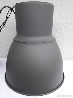 Prodám 2 k použité stropní svítidlo v retro průmyslovém ylu. - 2