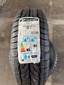 Pneu 185/65 R14 - 2