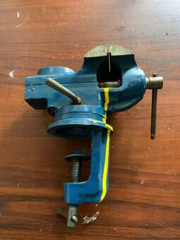 Stolní svěrák 80 mm - 2