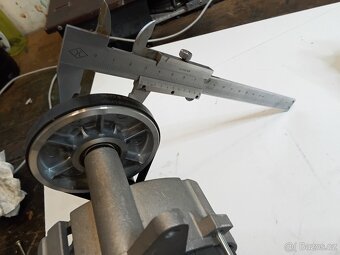 Motor inverter 18 - 2