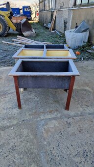 Mycí stůl starší 3x - 2