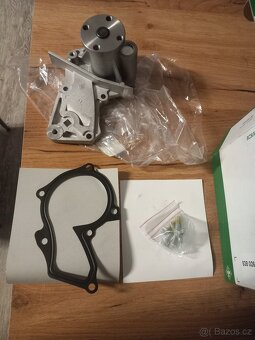 Vodni pumpa INA kompletni pro Ford 300kc - 2
