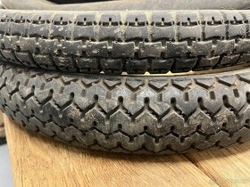 Jawa pionyr gumy - 2