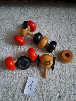 starožitné hračky dřevěné - 2