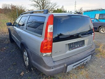 Volvo XC70 - 2