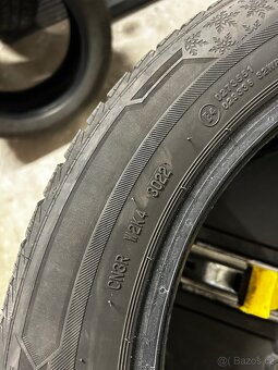 Pneu  Barum 215/55 R17 - 2