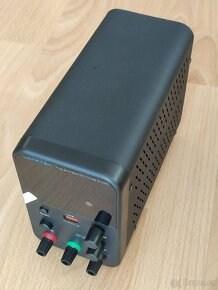 Laboratorní zdroj 30V/10A 300W - 2