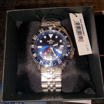 Seiko 5 Sports GMT - 2
