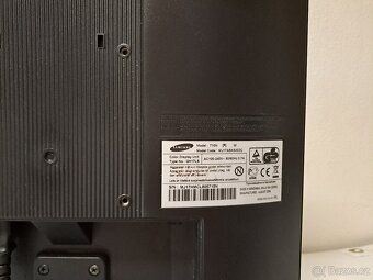 Monitor 17" Samsung SyncMaster 710n - 2