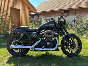 Harley-Davidson XL1200 Roadster - 2