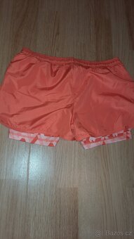 Sportovní trika, kraťasy - 2