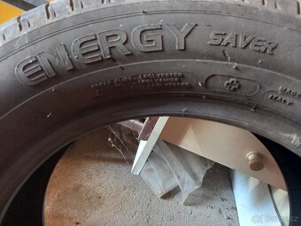 Pneu Michelin 205/60R16 92H - 2