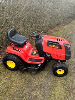 Prodám zahradní sekací traktor Wolf Garten MTD - 2