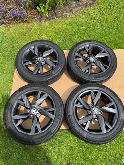 Alu kola Škoda Octavia 5x112 R17 Lyra - 2