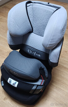 Cybex Pallas ECE R-44/04 - 2