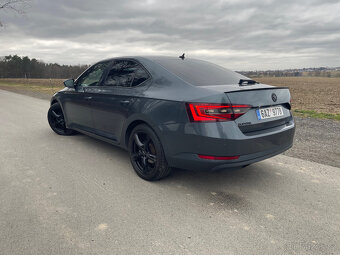 Škoda Superb 2,0TDi 110kW DSG SPORT - 2