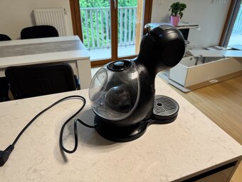Kávovar dolce gusto - 2