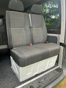 Mercedes Sprinter (facelift): dvoj-sedadlo vedle řidiče - 2
