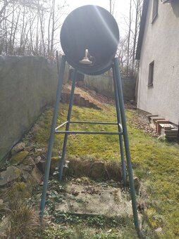 Venkovní Sprcha ze sudu ('solární ohřev';-) - 2