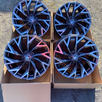 NOVÉ HELIX ANTRACIT R19 SUPERB III/IV ODPOČET DPH - 2