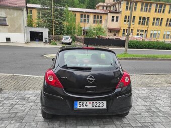 2xOpel Corsa D ,2007,TK 5/27, příplatková výbava, nájezd 104 - 2