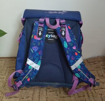 dětský batoh do školy Oxybag motýl za třetinu původní ceny - 2